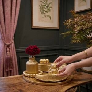 gold beauty with book jar